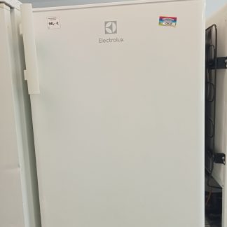 Kühlschrank Electrolux A+ mit 3 *** Gefrierfach