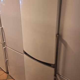K&uuml;hlkombination Zanussi aEK:A+ 332 Liter 185cm + Garantie