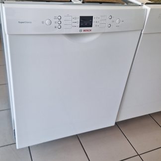 Geschirrsp&uuml;ler Unterbauf&auml;hig Bosch A++ Besteckschublade+Garantie