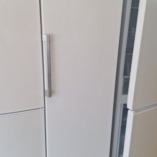 K&uuml;hlschrank Bauknecht aEK:A++ 188cm 371L 12 Monate Garantie